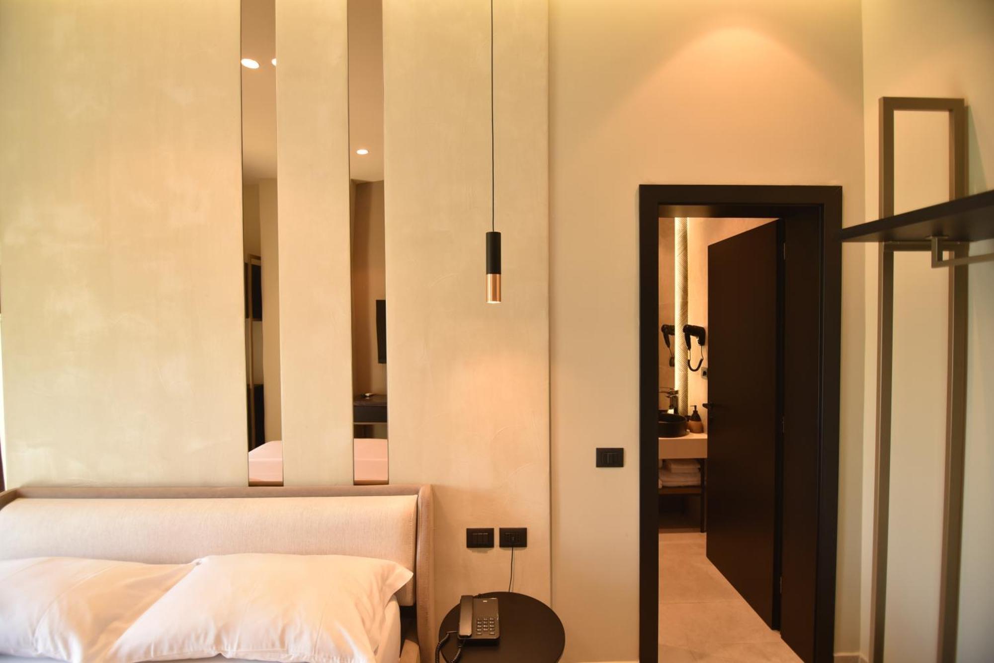 Nuna Hotel Radhimë Cameră foto
